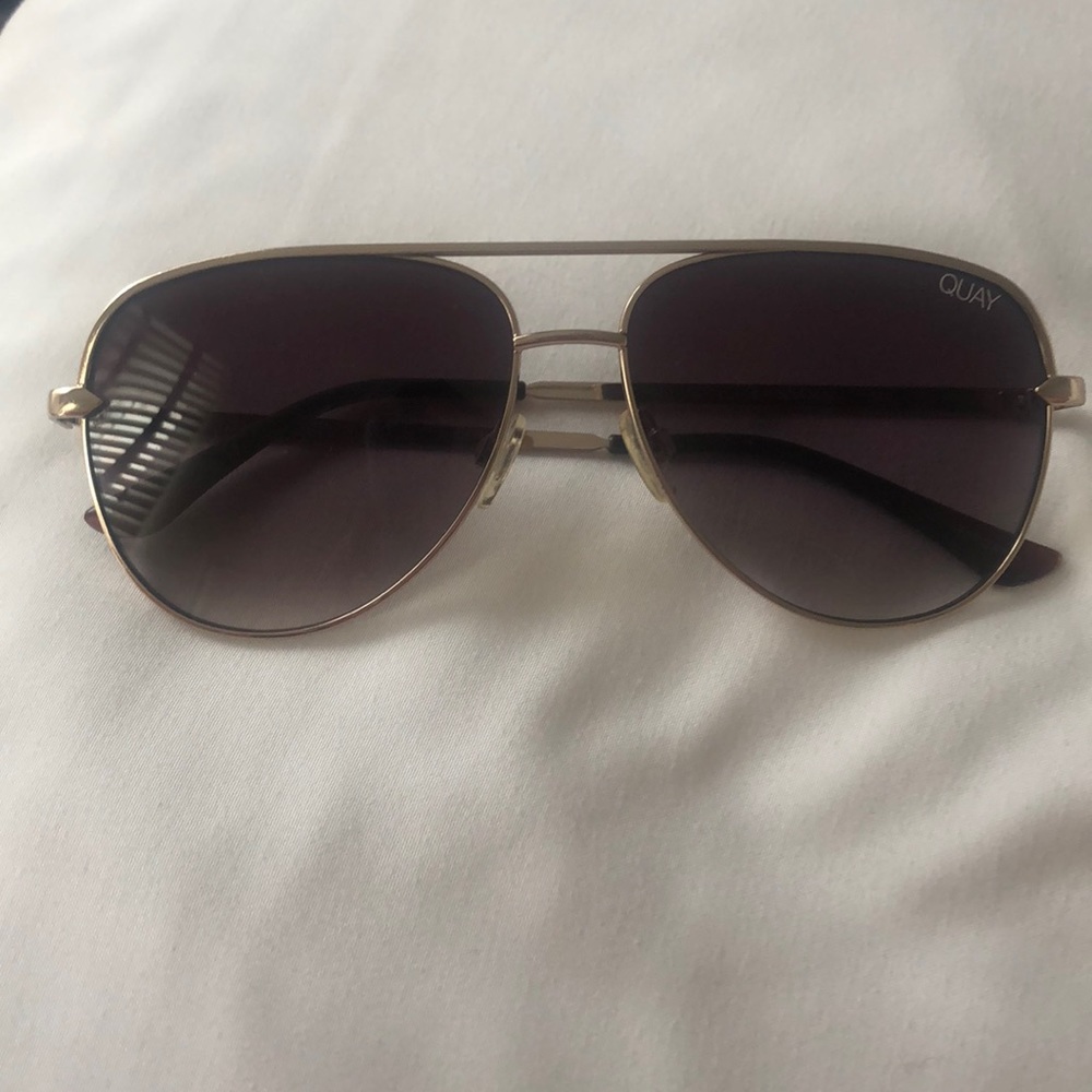QUAY aviator sunglasses - perfect condition